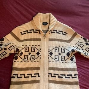 Men’s Pendleton Sweater